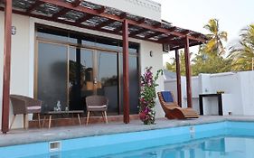 Jambo Jambiani Beach Villa, Beautiful Private Villa At 2 Minutes From The Beach